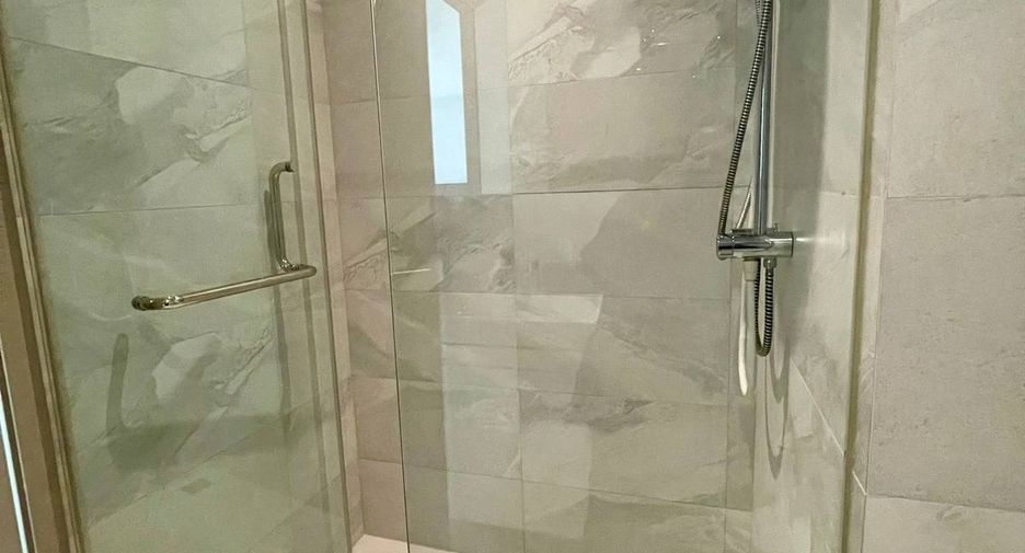 Condo en venta de 2 habitaciones en Watthana, Bangkok