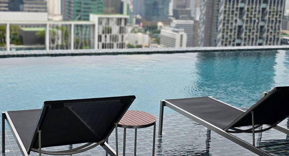 For sale 1 bed condo in Sathon, Bangkok