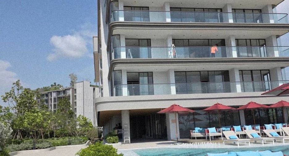 For sale 1 bed condo in Sattahip, Chonburi
