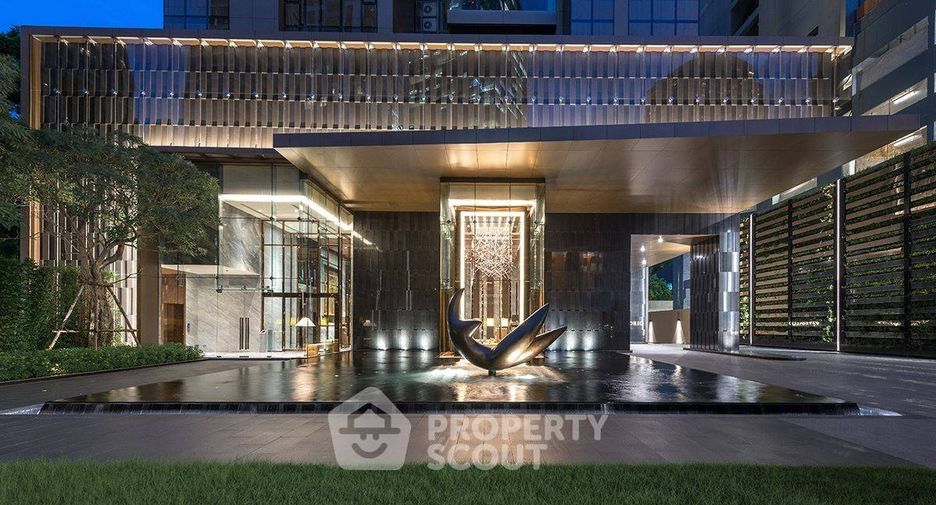 For rent and for sale 2 bedrooms condo in Khlong Toei, Bangkok
