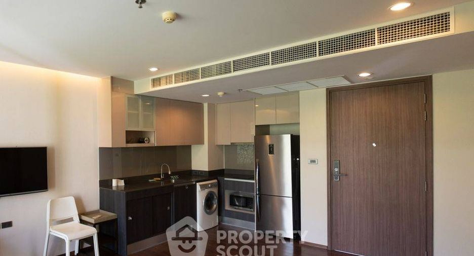 Продажа 1 кровать кондо в Сатхон, Бангкок