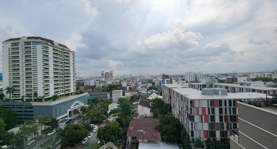 For sale 3 ベッドルーム condo in Watthana, Bangkok