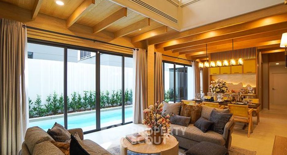 For sale 4 ベッドルーム house in Chatuchak, Bangkok