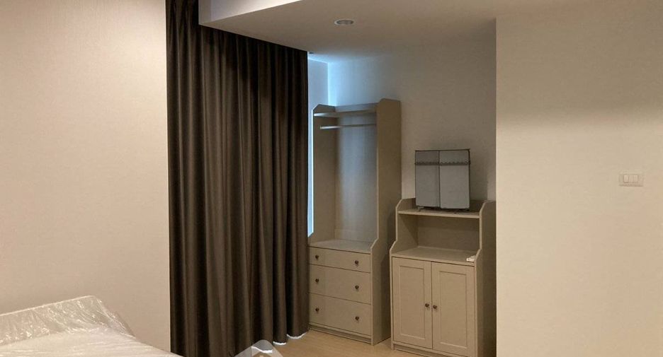 For sale 2 ベッドルーム condo in Yan Nawa, Bangkok