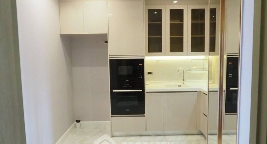 For sale 1 bed condo in Pathum Wan, Bangkok