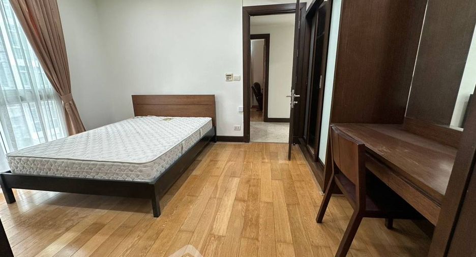 Wohnung zur Miete und zum Kauf mit 3 Zimmer in Khlong Toei, Bangkok