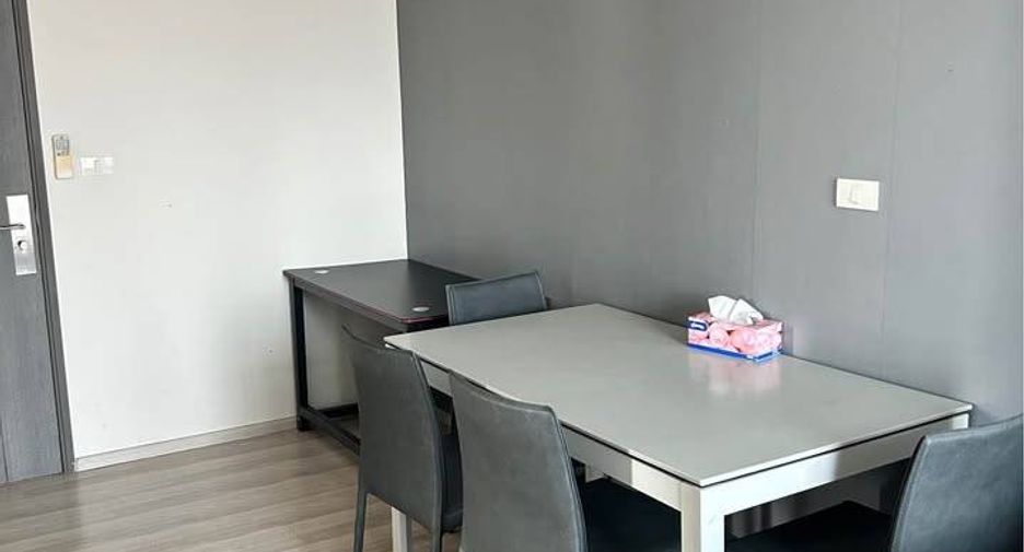 For sale 1 Beds condo in Huai Khwang, Bangkok