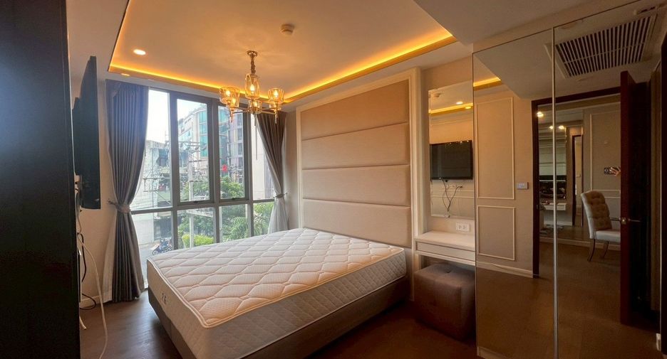 For rent 1 Beds condo in Huai Khwang, Bangkok