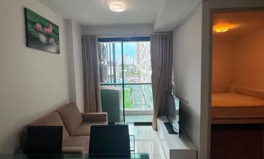 Condo en venta y en alquiler de 1 habitaciones 
