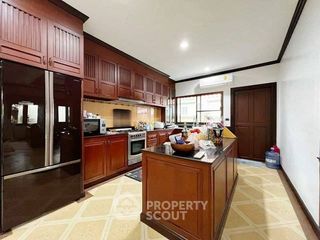 À vendre 3 chambres maison à Huay Yai, Pattaya
