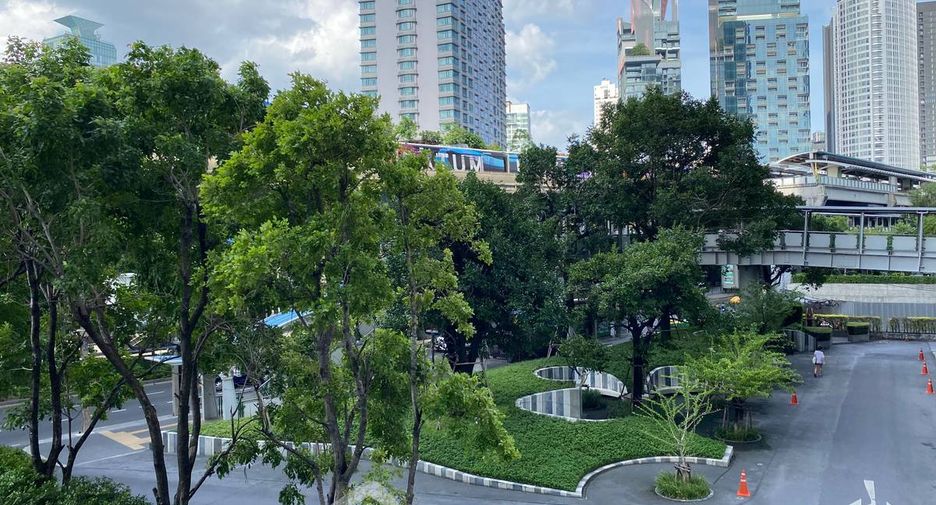 For rent and for sale 1 bed condo in Khlong Toei, Bangkok