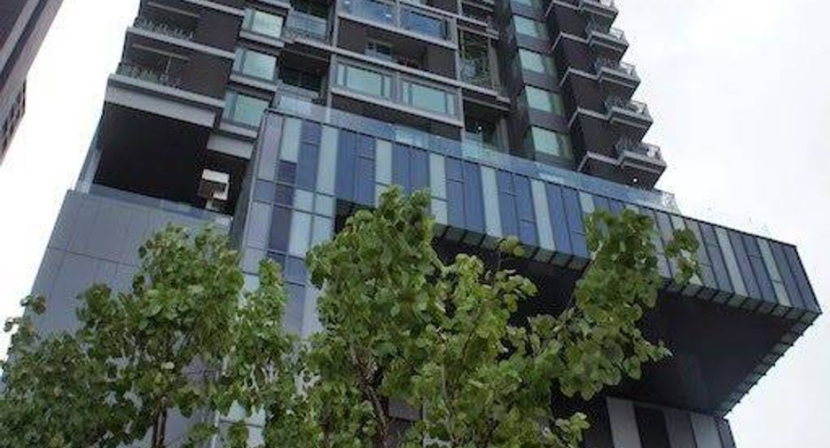 For rent and for sale 1 bed condo in Khlong Toei, Bangkok