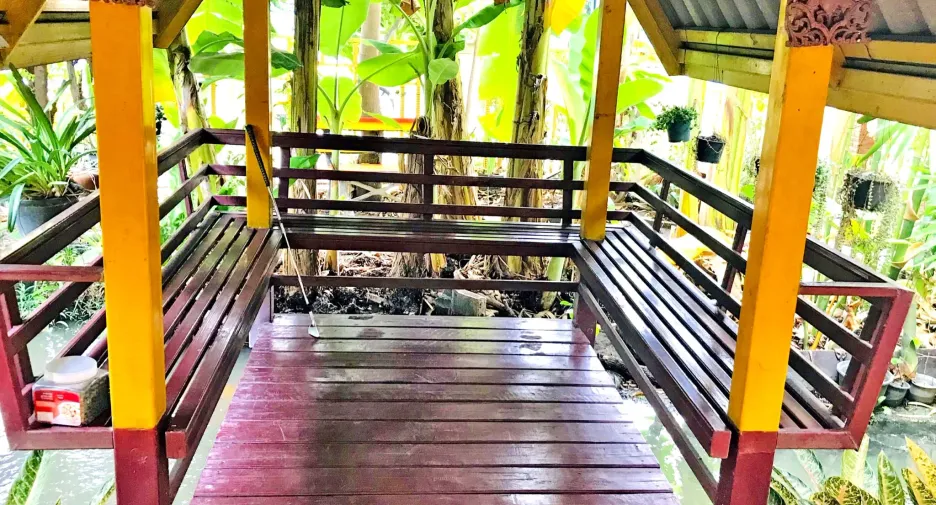 For sale 5 bedrooms house in Mueang Samut Prakan, Samut Prakan