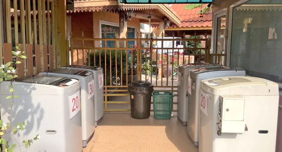 For sale 5 bedrooms house in Mueang Samut Prakan, Samut Prakan