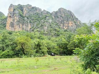 出售 土地 在 Cha-Am, Phetchaburi