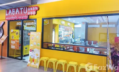 For rent retail Space in Watthana, Bangkok