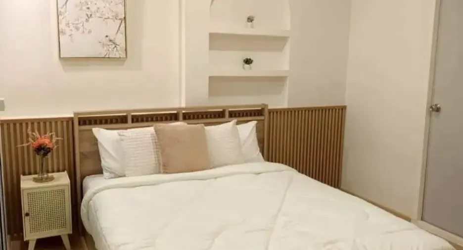 For sale 1 bed condo in Bang Kapi, Bangkok