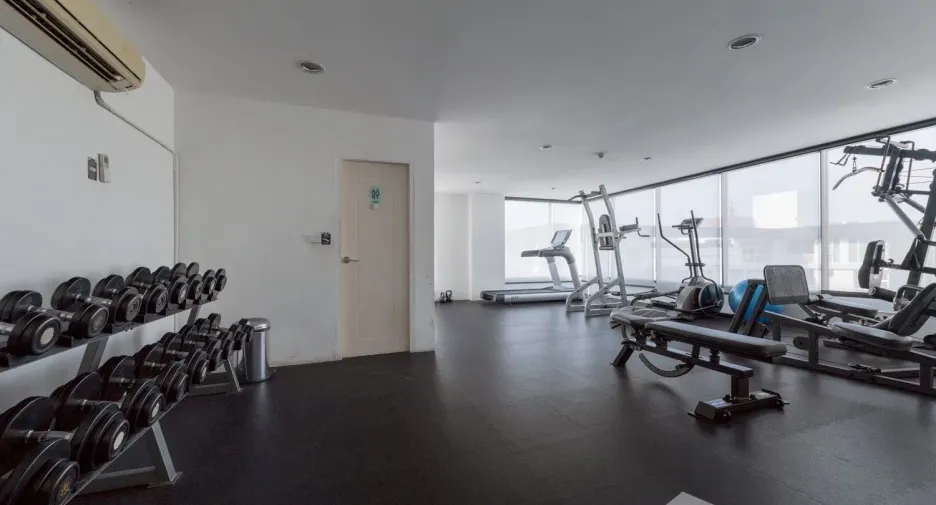 For sale studio condo in Watthana, Bangkok