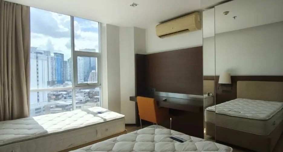 For rent 2 ベッドルーム condo in Sathon, Bangkok