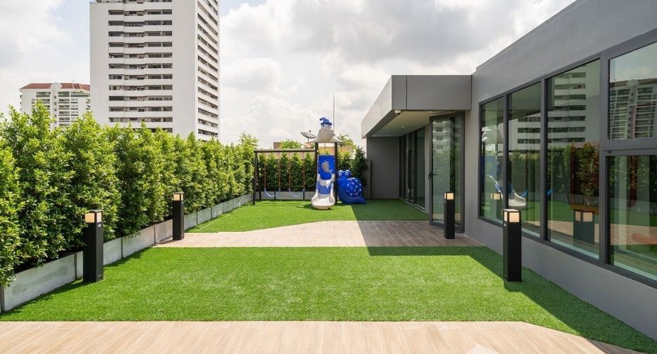 Condo en alquiler de 2 habitaciones en Watthana, Bangkok