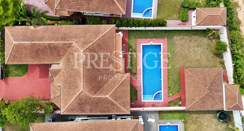 For rent and for sale 4 bedrooms house in Bang Lamung, Chonburi