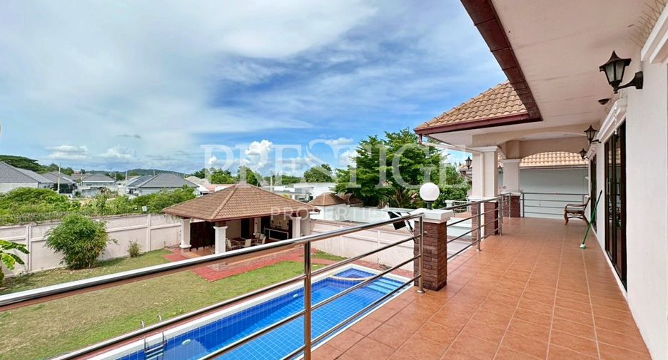 For rent and for sale 4 bedrooms house in Bang Lamung, Chonburi