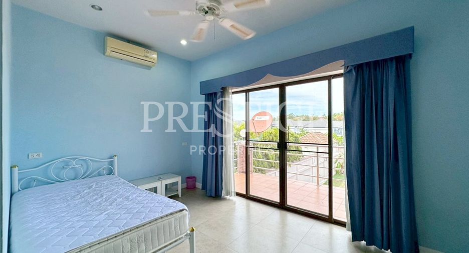 For rent and for sale 4 bedrooms house in Bang Lamung, Chonburi