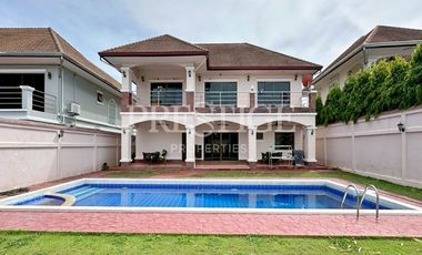À louer et à vendre 4 chambres maison à Bang Lamung, Chonburi