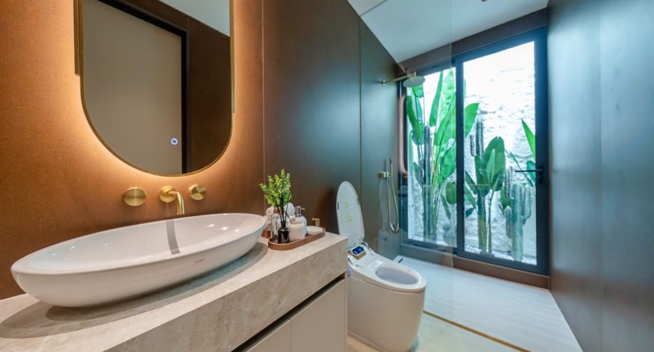 For sale 5 bedrooms house in Jomtien, Pattaya