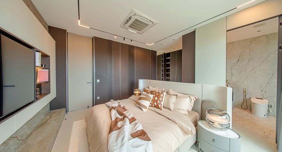 For sale 5 bedrooms house in Jomtien, Pattaya