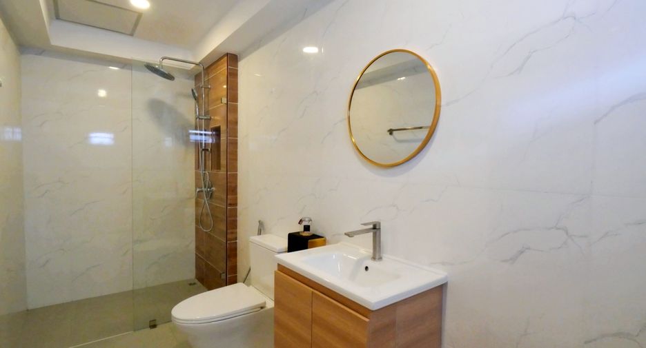 For sale 5 bedrooms house in South Pattaya, Pattaya