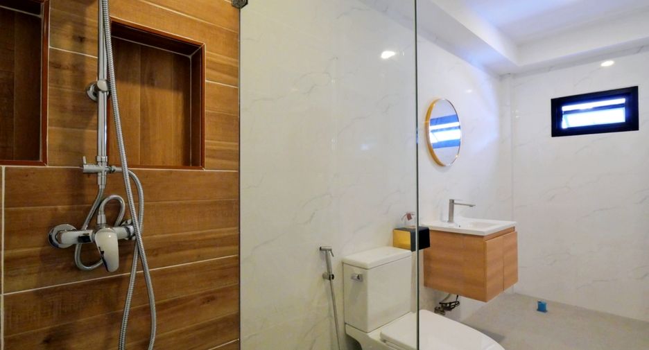 For sale 5 bedrooms house in South Pattaya, Pattaya