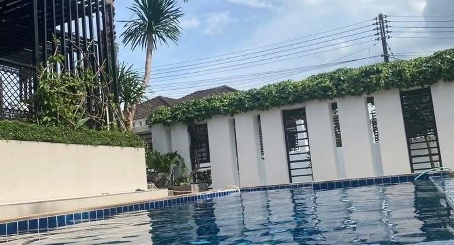 For sale 4 bedrooms house in Thalang, Phuket