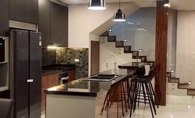 Продажа и аренда 5 спальни вилла в Восточная Паттайя, Паттайя