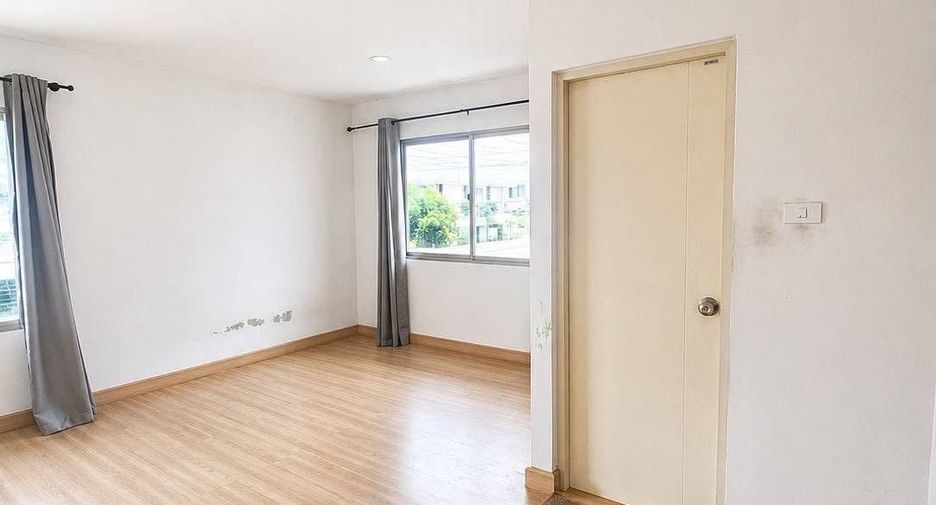 Продажа 3 спальни дом в Восточная Паттайя, Паттайя