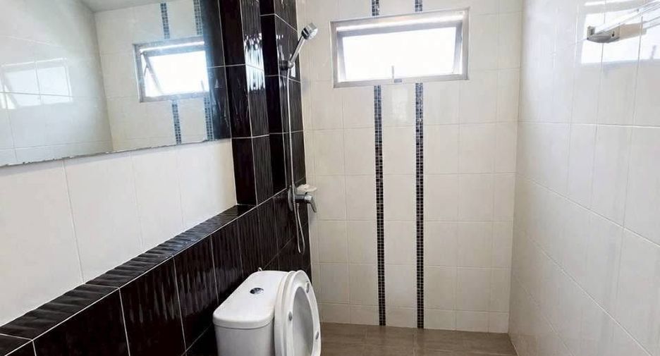 Продажа 3 спальни дом в Восточная Паттайя, Паттайя