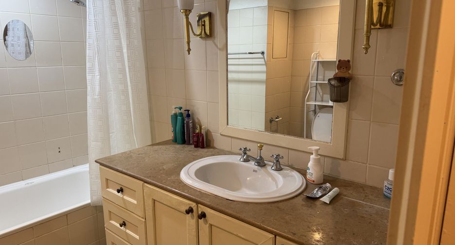 For sale 1 bed condo in Sathon, Bangkok