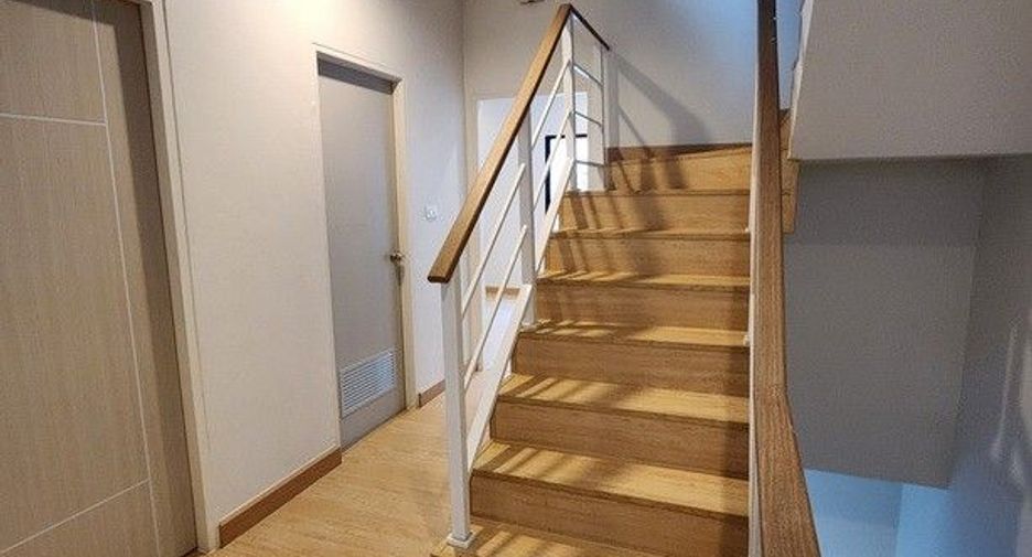 For sale and for rent 3 bedrooms townhouse in Sai Mai, Bangkok