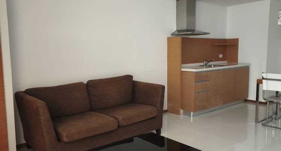 For rent 1 bed condo in Sathon, Bangkok