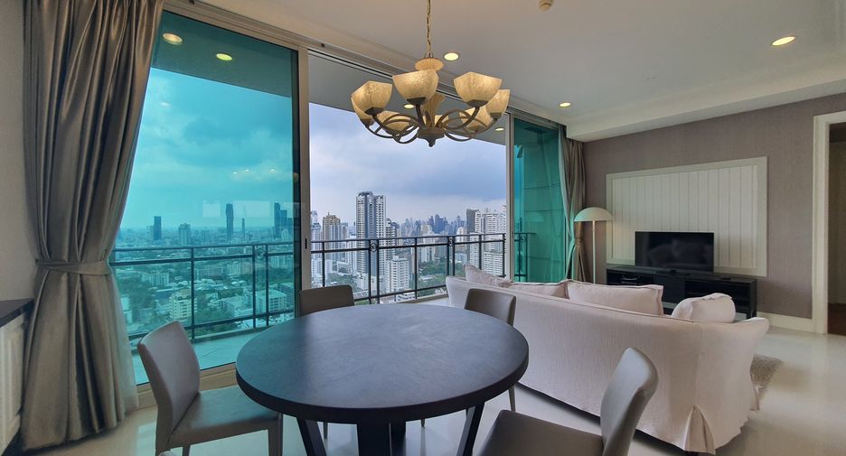 Condo en alquiler de 2 habitaciones en Watthana, Bangkok