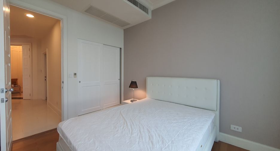 Condo en alquiler de 2 habitaciones en Watthana, Bangkok