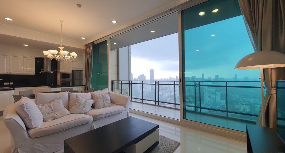 Condo en alquiler de 2 habitaciones en Watthana, Bangkok