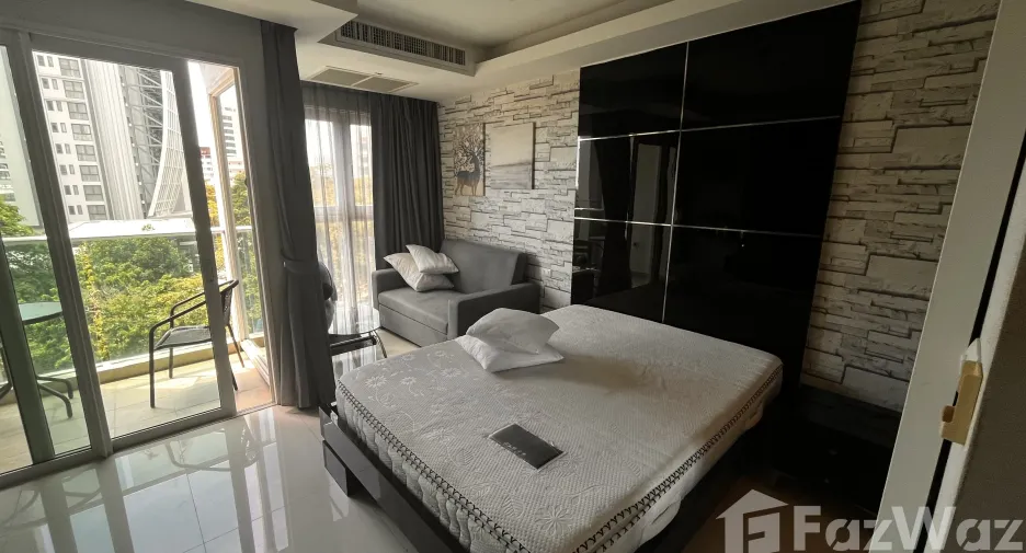 Condo en alquiler de 1 habitaciones en Pratumnak, Pattaya