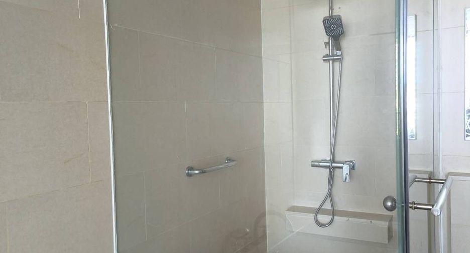 For rent 1 bed condo in Sathon, Bangkok