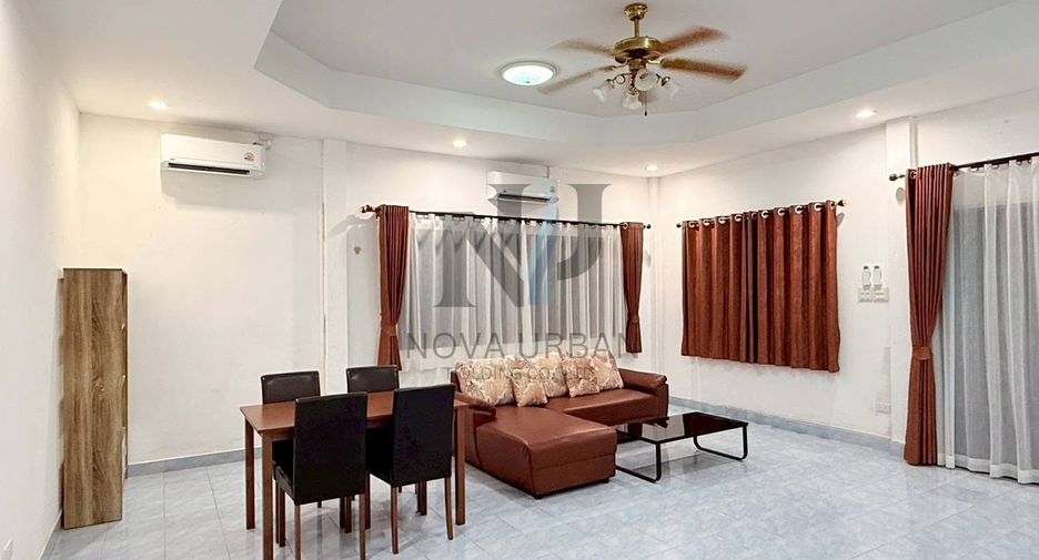 For rent 3 bedrooms house in East Pattaya, Pattaya