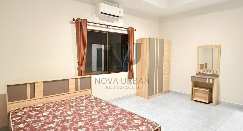 For rent 3 bedrooms house in East Pattaya, Pattaya