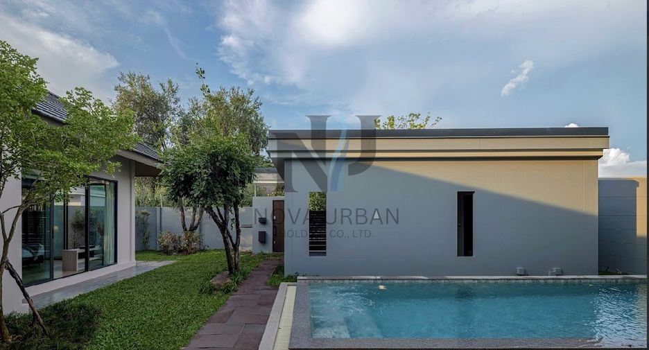 For rent 3 bedrooms villa in East Pattaya, Pattaya
