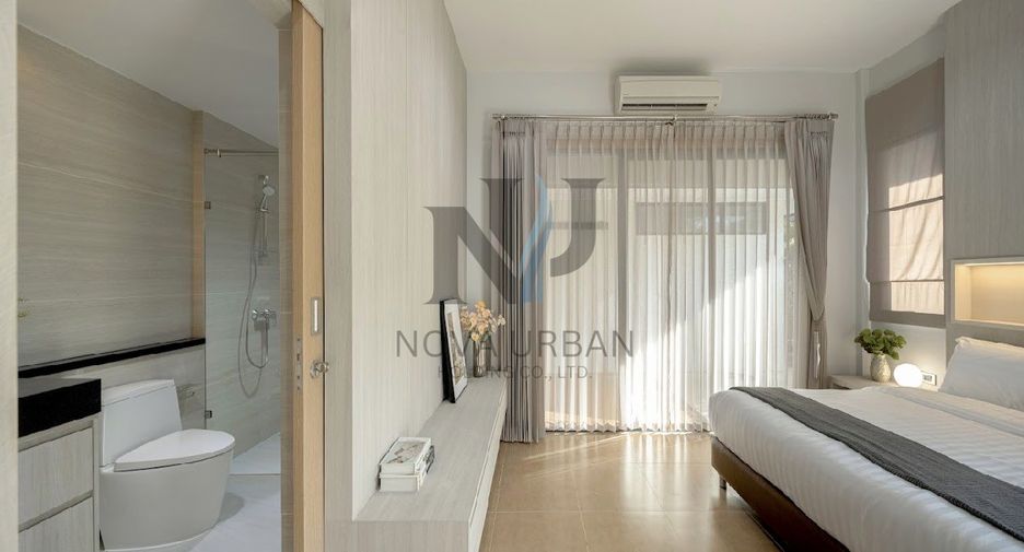 For rent 3 bedrooms villa in East Pattaya, Pattaya