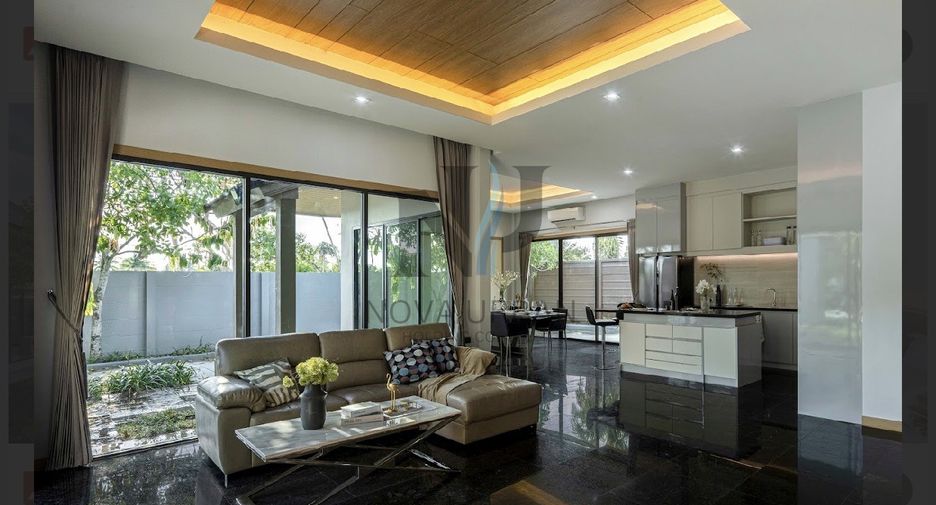 For rent 3 bedrooms villa in East Pattaya, Pattaya