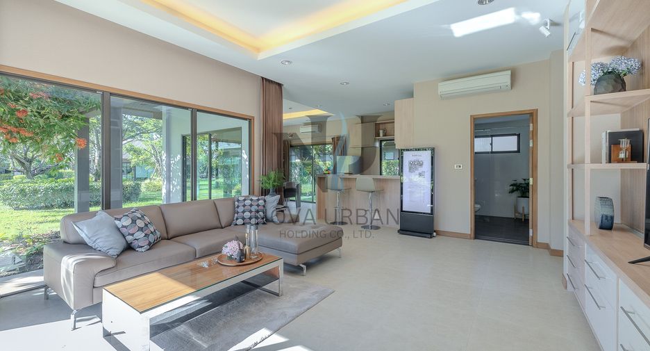 For rent 3 bedrooms house in East Pattaya, Pattaya